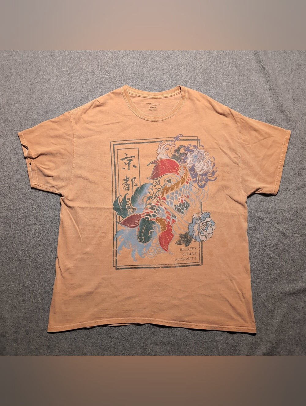 Urban Outfitters Oversized Koi Fish Graphic T-Shirt S/M Faded Coral Heavy Weight